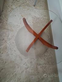 Tavolino in vetro