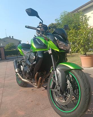 Kawasaki Z750R 2012