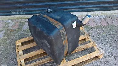 Serbatoio AdBlue Mercedes AXOR ACTROS ATEGO ANTOS