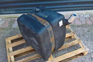 Serbatoio AdBlue Mercedes AXOR ACTROS ATEGO ANTOS