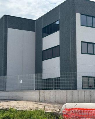 Immobile di 230 m² a Nola