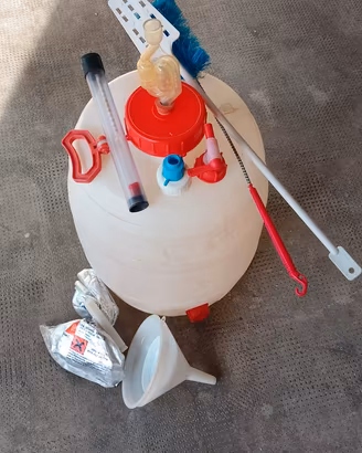 kit per fare la birra con malto preparato + bottig