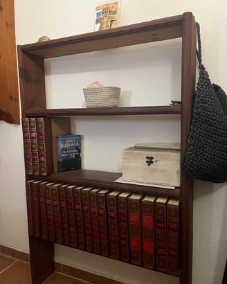 Libreria  , comò con specchio