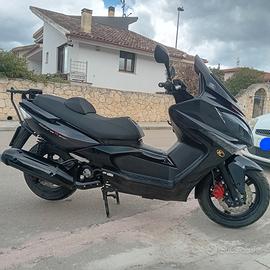 Kymco Xciting 300i - 2011