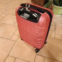 valigia rigida da viaggio