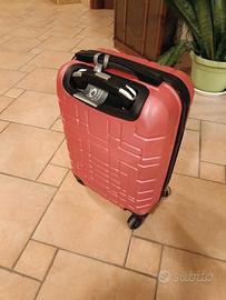 valigia rigida da viaggio