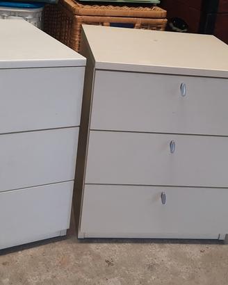 comodini 3 cassetti 