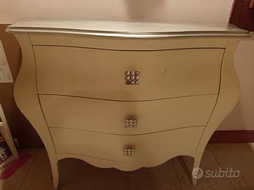 cassettiera e comodini