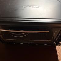 Forno elettrico con teglie per pizza