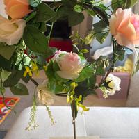 Centro tavolo con fiori finti