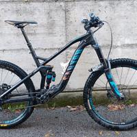 Canyon Strive Al 7.0 M/S race