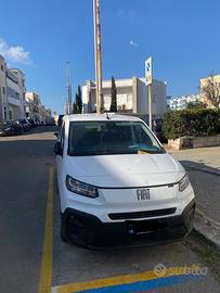 Fiat Doblo’ 4a serie allestito per disabili ENTRA