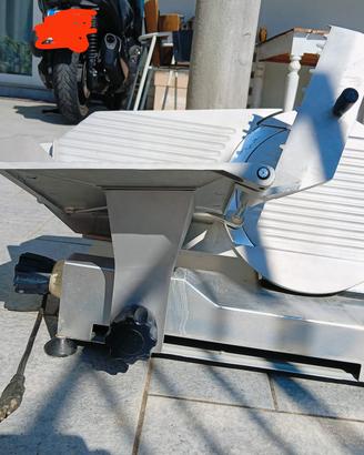 affettatrice type 250