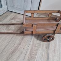 carrettino per confezioni 