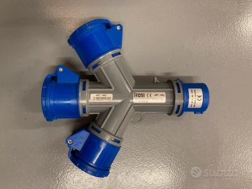 Moltiplicatore mobile 3 uscite 16A 200-250V