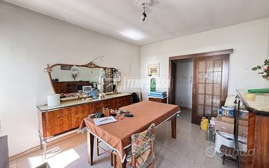 TRILOCALE ULTIMO PIANO CON ASCENSORE, LIBERO SUBIT