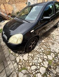 Toyota Yaris 1.3 benzina