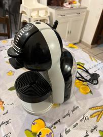 Macchina caffè Dolcegusto