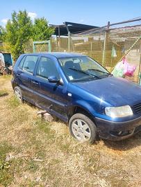 VOLKSWAGEN Polo 3ª serie - 2001