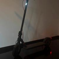 Monopattino Xiaomi Electric scooter 4