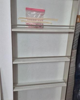 Porta bottiglie bianco di Veneta Cucine