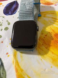 Apple watch  serie 4