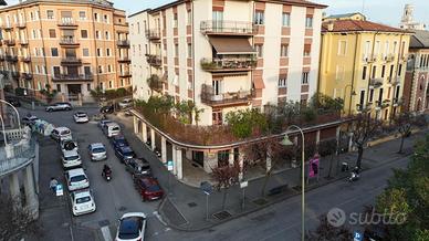 APPARTAMENTO DI PREGIO CON TERRAZZO