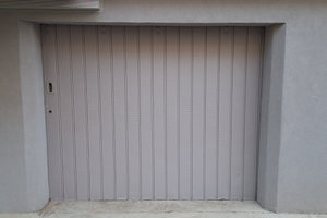 Garage in via buzzaccarini vicino all'asilo