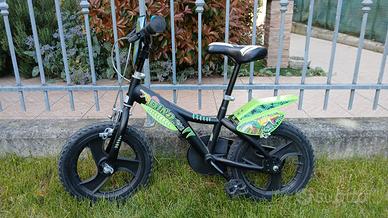 Bicicletta con dinosauri raggio 14