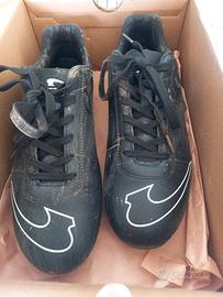SCARPE DA CALCETTO NUOVE