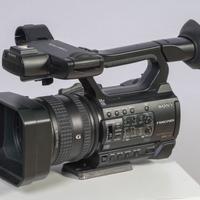 Sony HXR-NX100 videocamera professionale FullHD