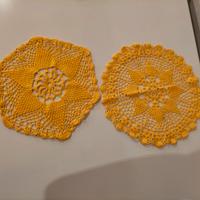 centrini rotondi fatti a mano