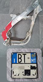 Telaio targato honda crf