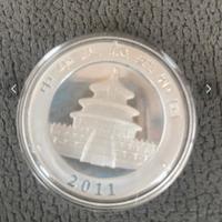 Moneta cinese d'argento da 10 yuan con il panda, a