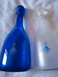 Bottiglie vetro smerigliato  bianco  e blu cobal