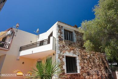 Sardegna Budoni - Bilocale primo piano vista mare