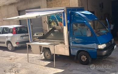 Piaggio Porter pescheria