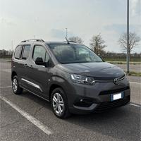 Toyota Proace City trasporto disabili