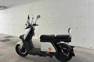 Scooter elettrico 125