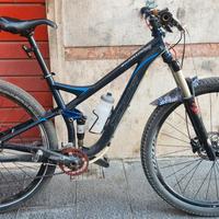 specialized stumpjumper taglia M ruote da 29