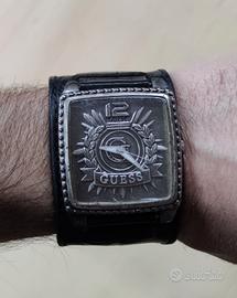 Orologio uomo Guess con cinturino in pelle nero