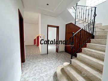 Indipendente conTerraz. e Magaz. a Castelvetrano