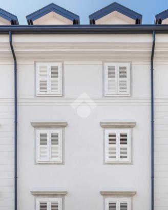 3 LOCALI A TRIESTE