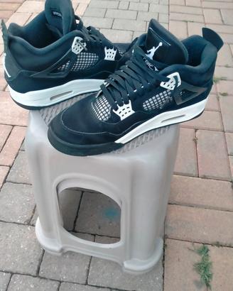 Jordan 4 retro