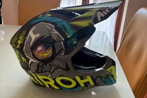 Casco Airoh Twist per moto taglia S