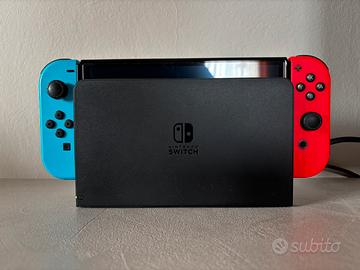 Nintendo Switch OLED + mario Kart 8 Deluxe