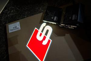 1 set (2 porte) Luci Led Audi Originali Nuovi