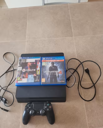 PS4 SLIM 500 GB+CONTROLLER E 2 GIOCHI