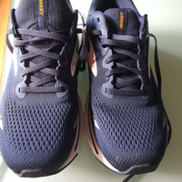 Scarpe brooks
