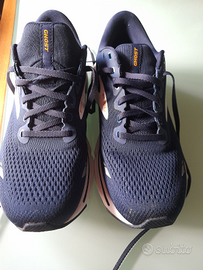 Scarpe brooks